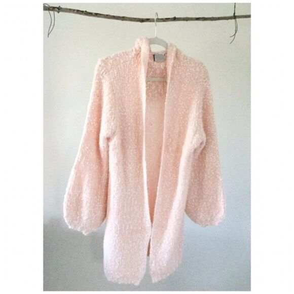 COPY - Hooded Cardi in Blush - Picture 4 of 9